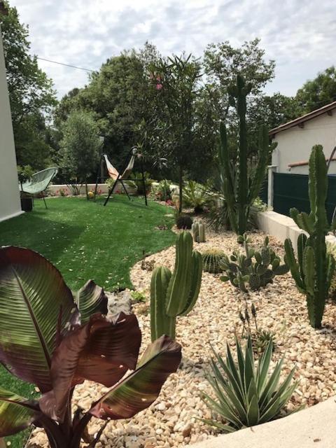 Villa OHA Roquefort-les-Pins Esterno foto